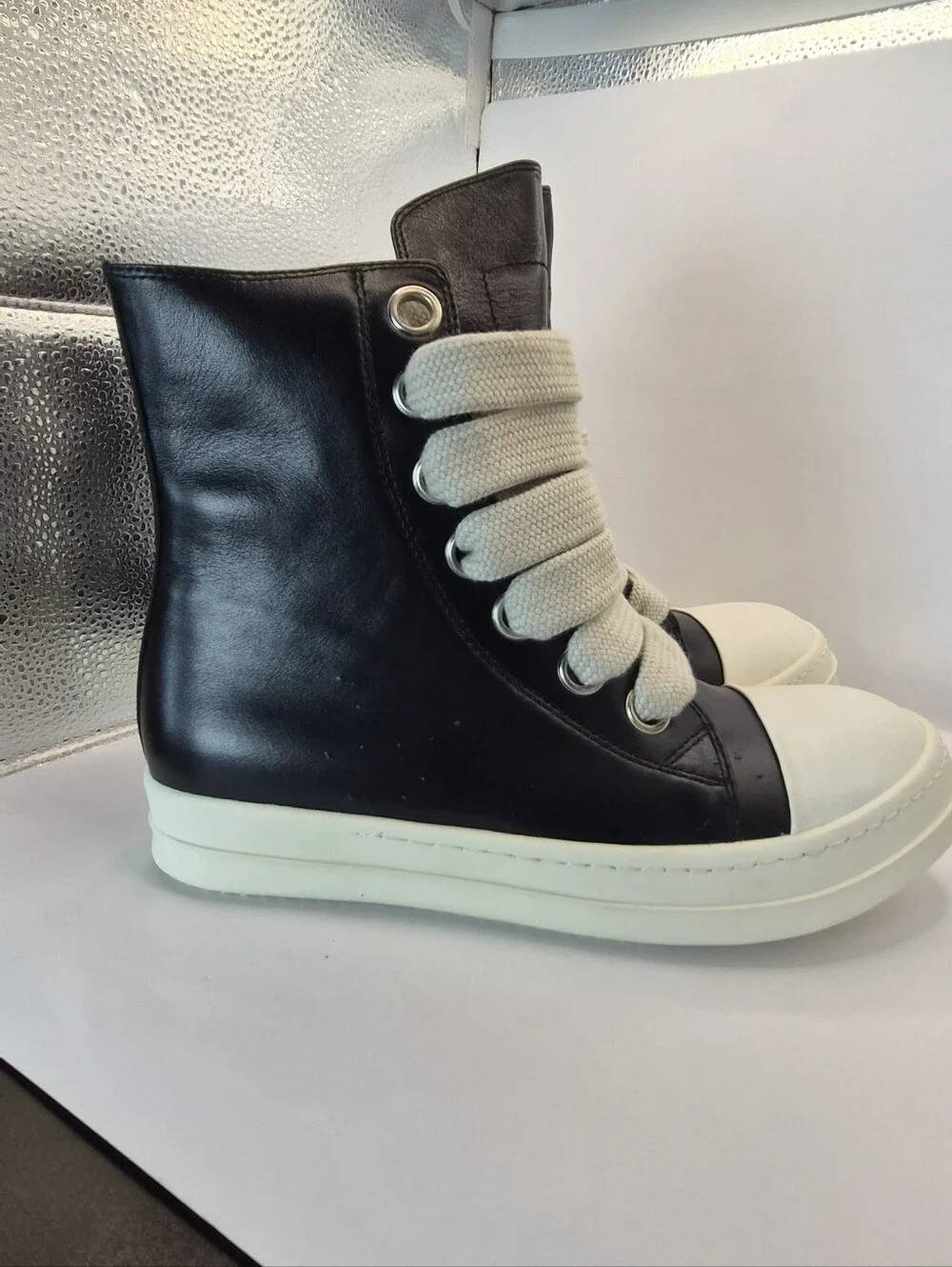 Rick Owens Black  And Cream Jumbo Laces High Top Size 42/9.5 US